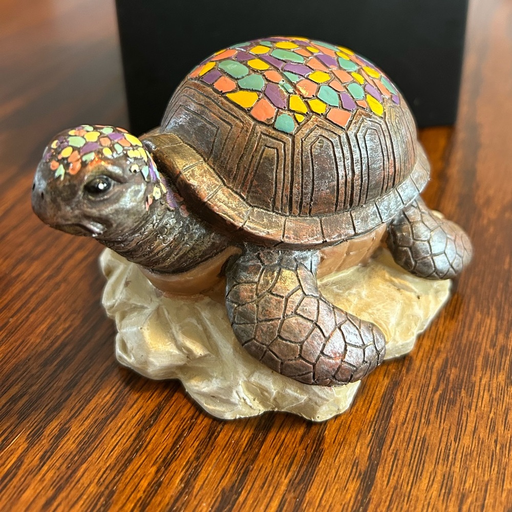 Turtle Statue. Can be used for outdoor decoration